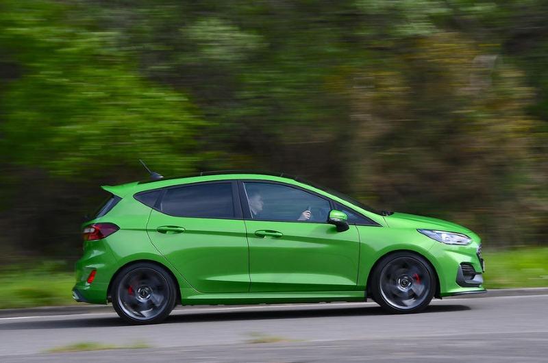 002-ford-fiesta-st-panning-2022-.jpg