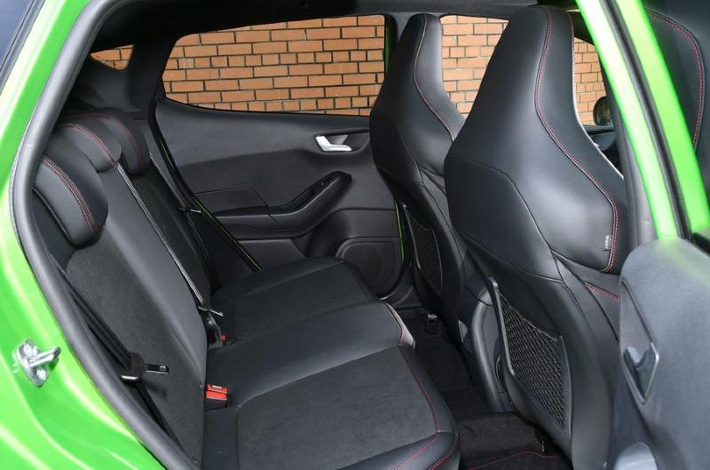 011-ford-fiesta-st-rear-seats-2022-.jpg