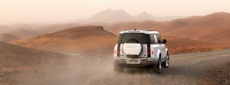2023-Land-Rover-Defender-130-12.jpg