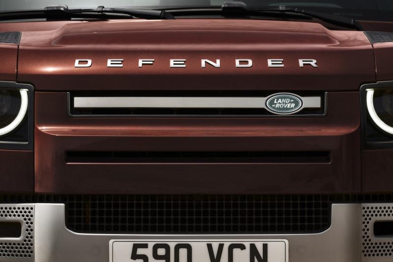 2023-Land-Rover-Defender-130-19.jpg