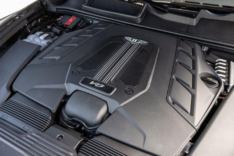 2022-bentley-bentayga-s-129-1653579662.jpg