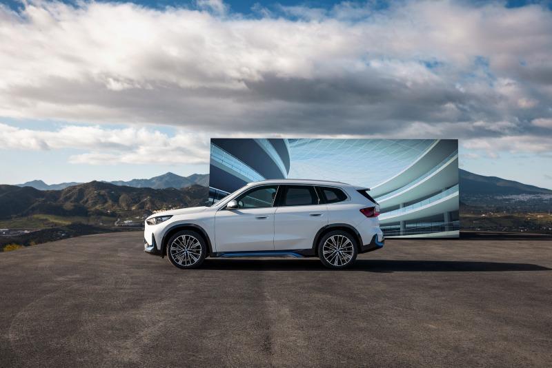 BMW-X1-and-iX1-10.jpg