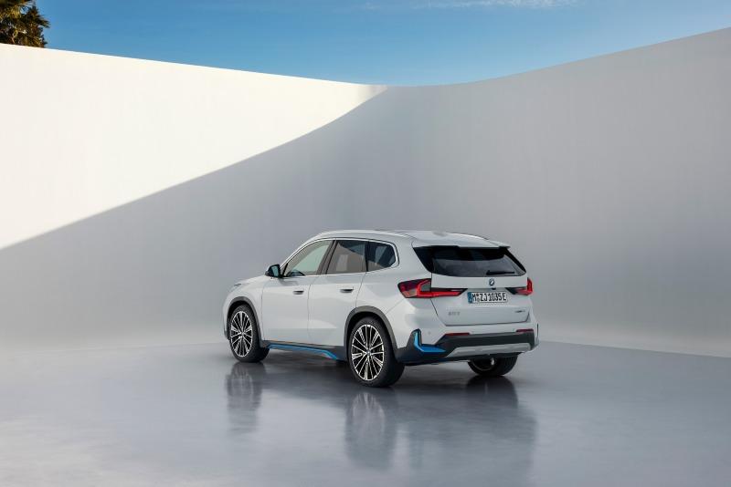 BMW-X1-and-iX1-20.jpg