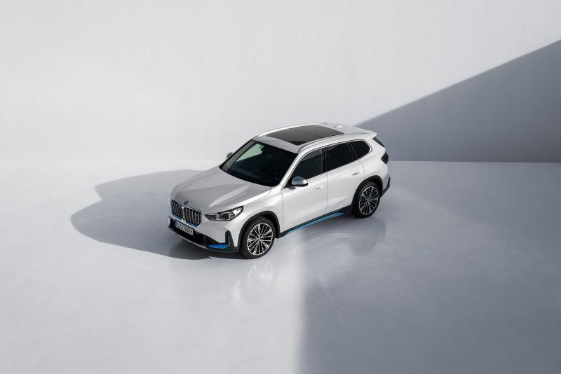 BMW-X1-and-iX1-22.jpg