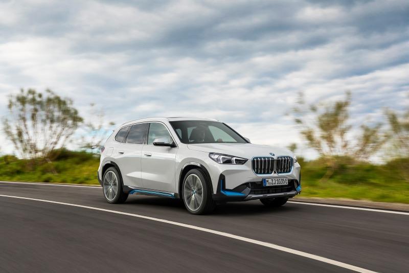 BMW-X1-and-iX1-35.jpg