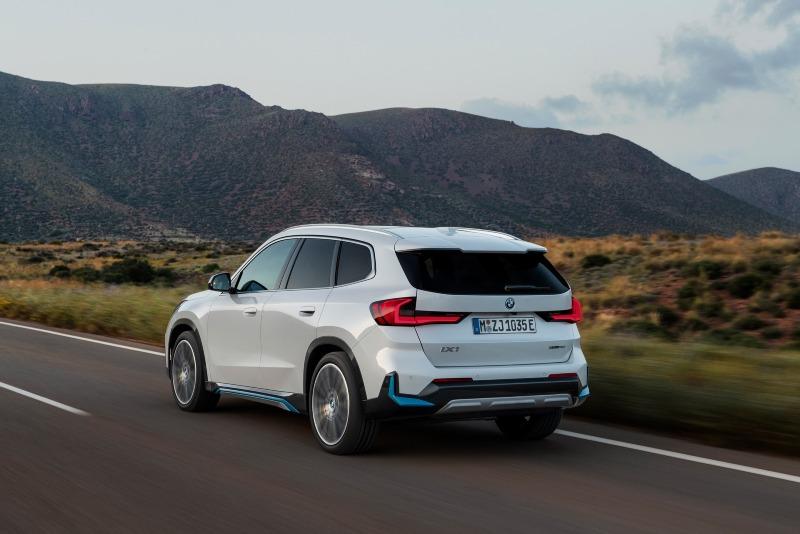 BMW-X1-and-iX1-42.jpg
