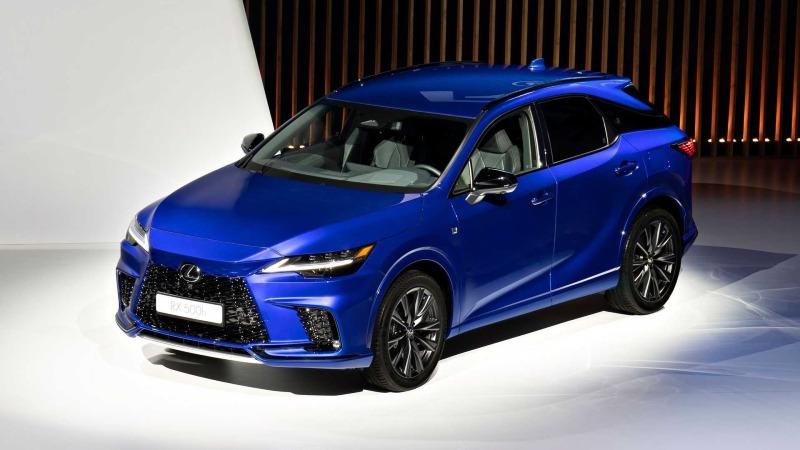 2023-lexus-rx-500h-on-stage-front-high-angle.jpg