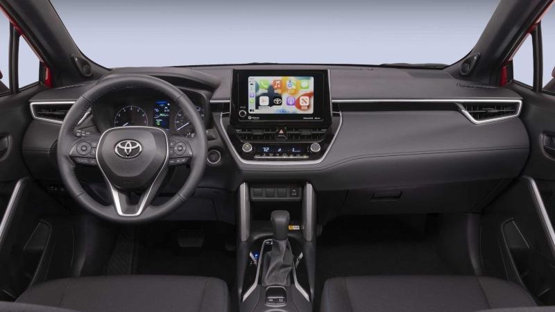 2023-toyota-corolla-cross-hybrid-se (12).jpg