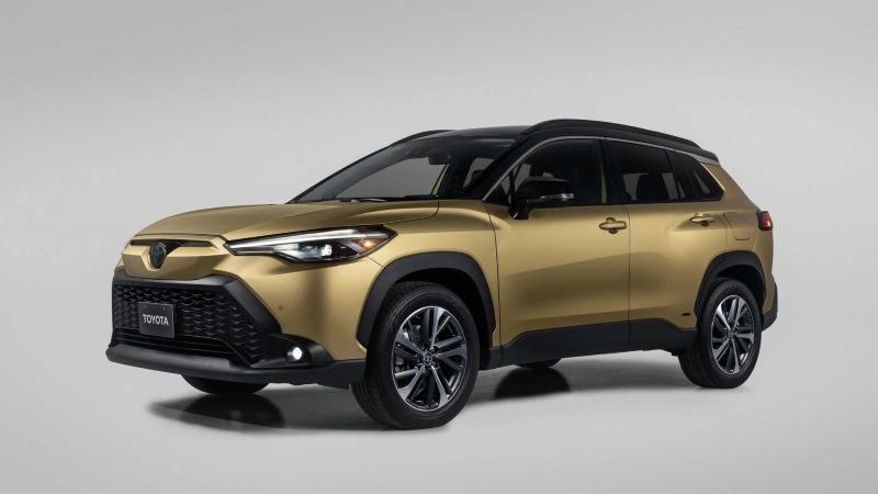 2023-toyota-corolla-cross-hybrid-xse.jpg