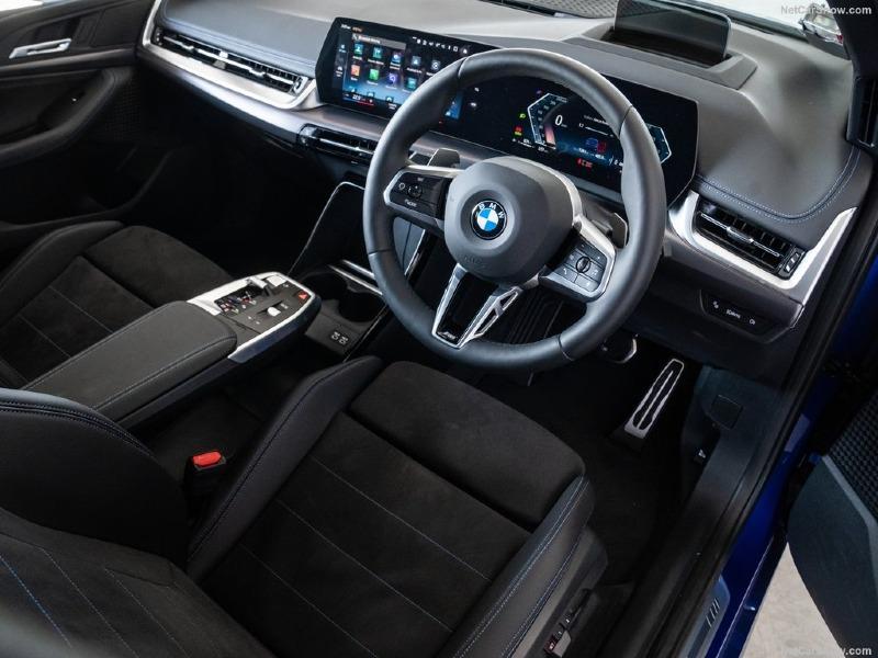 BMW-218i_Active_Tourer_M_Sport-2022-1024-33.jpg