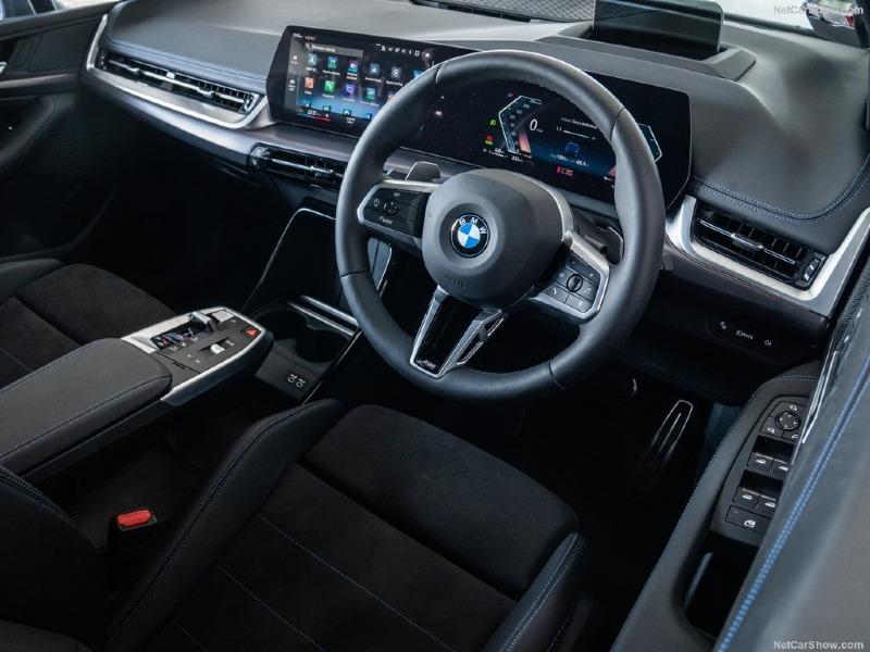 BMW-218i_Active_Tourer_M_Sport-2022-1024-34.jpg