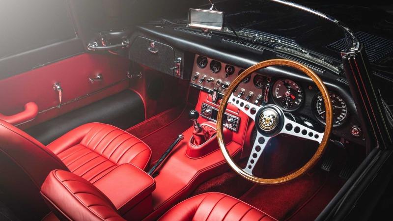 jaguar-classic-bespoke-jaguar-e-type (5).jpg