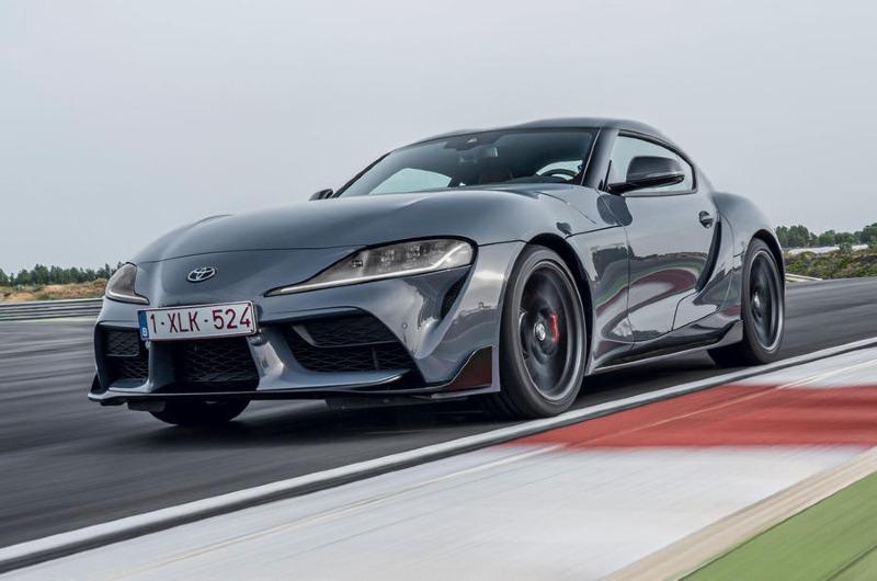 001-toyota-supra-manual-tracking-front-2022.jpg