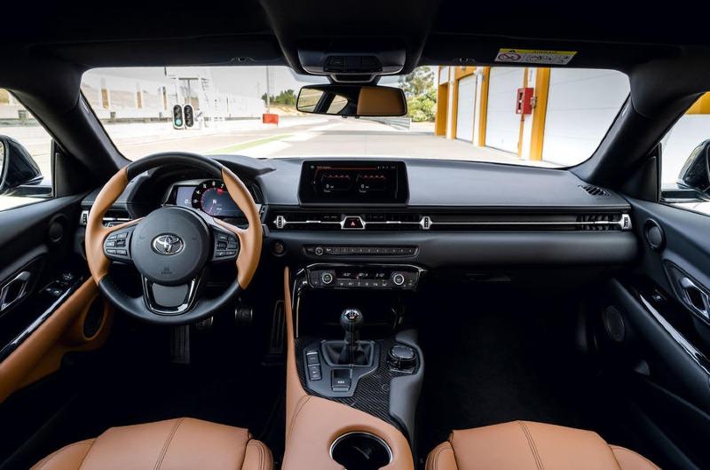 010-toyota-supra-manual-dash-2022.jpg