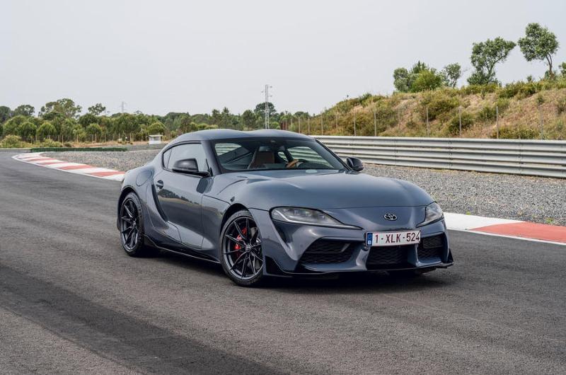 017-toyota-supra-manual-front-static-2022.jpg