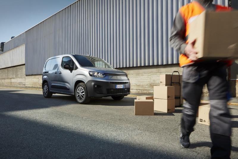 2022-Fiat-Doblo-van-11.jpg