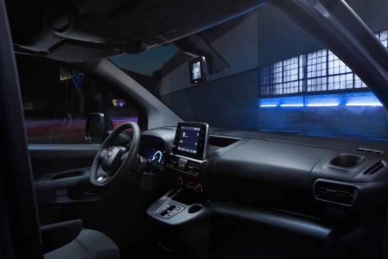 2022-Fiat-Doblo-van-16.jpg