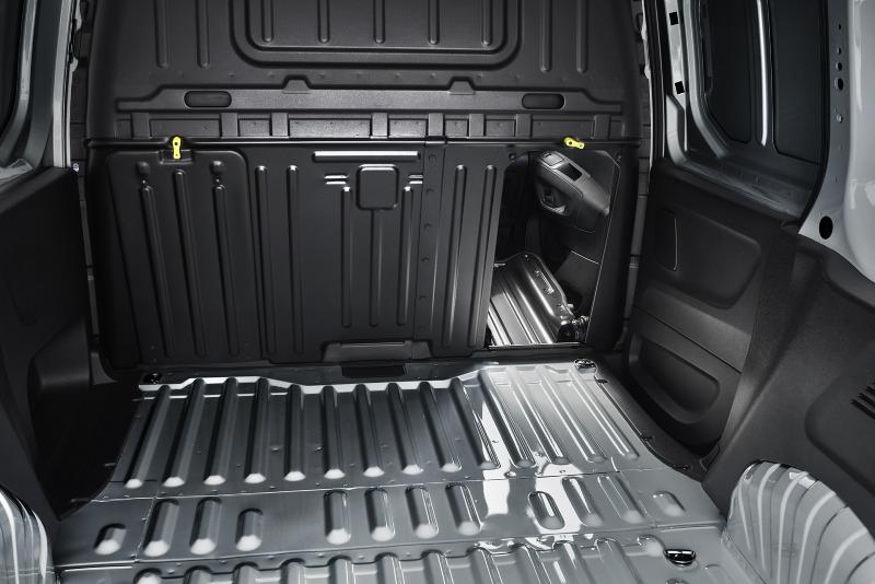 2022-Fiat-Doblo-van-24.jpg