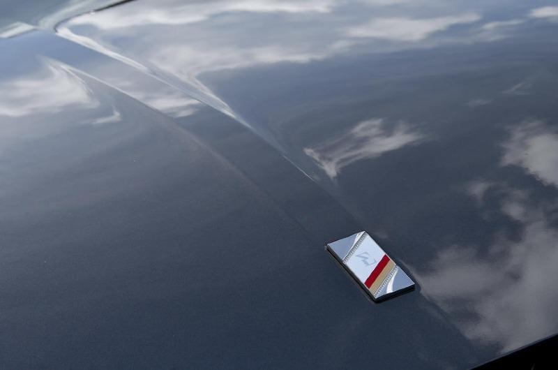 04-ds-ds4-e-tense-225-2022-fd-bonnet-badge-ridge.jpg