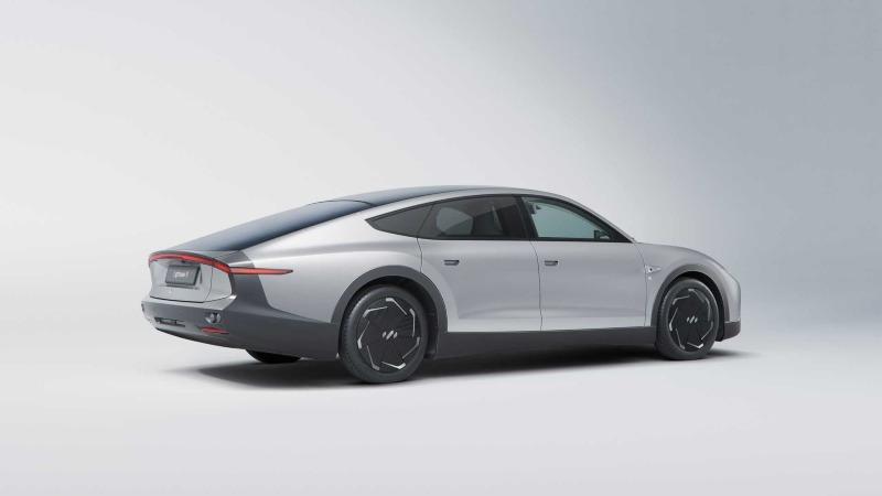2023-lightyear-0-exterior-rear-three-quarter-view-studio.jpg