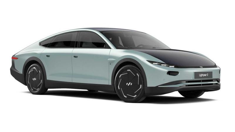 2023-lightyear-0-exterior-front-three-quarter-view-studio (1).jpg