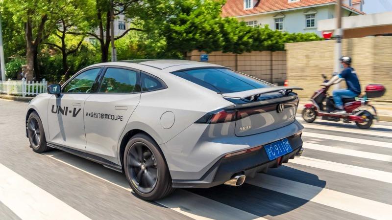 changan-uni-v-review (2).jpg
