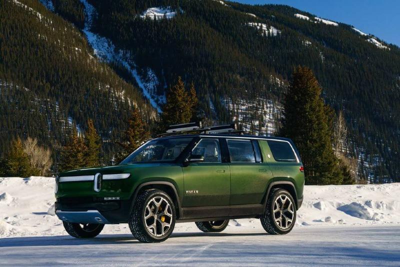 2022-rivian-r1s-2.jpg