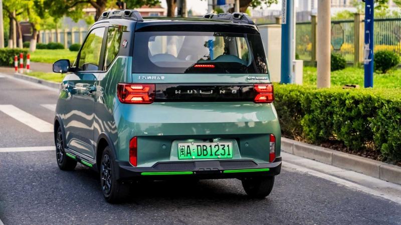 wuling-mini-ev-gameboy-edition (8).jpg