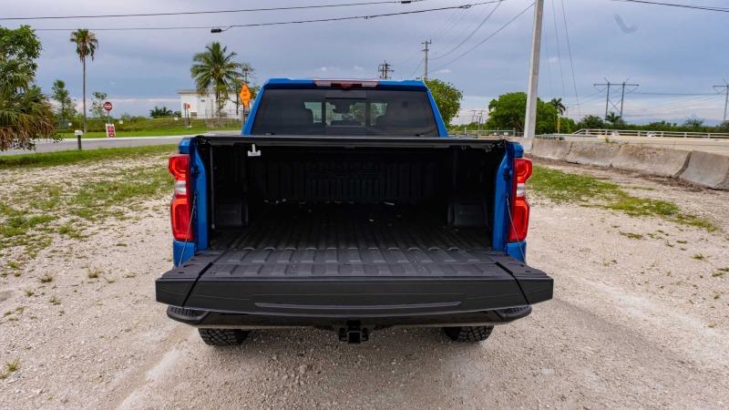 2022-chevrolet-silverado-zr2-review (8).jpg