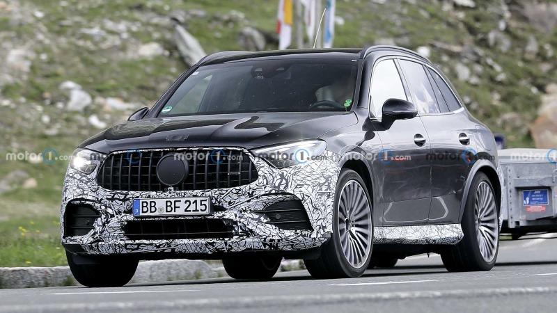 new-mercedes-amg-glc-63-spy-shots (1).jpg