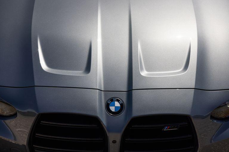 2022-bmw-m4-competition-xdrive-145-1655890753.jpg