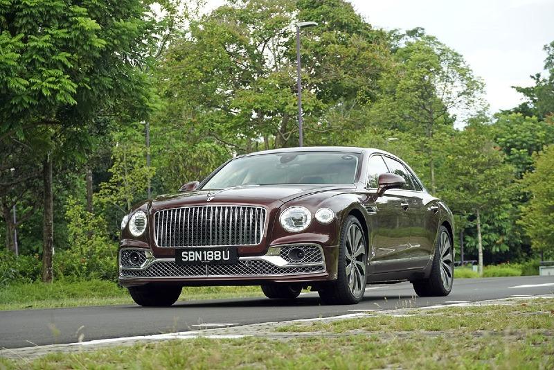 2021-Bentley-Flying-Spur-V8-review-CarBuyer-Singpaore-3.jpg