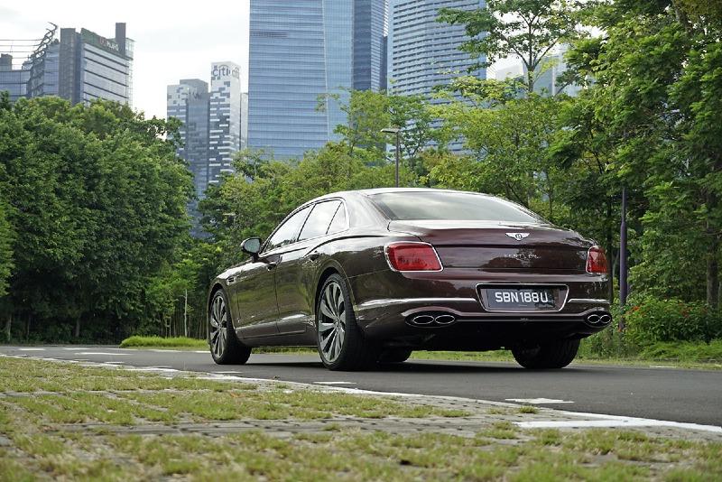 2021-Bentley-Flying-Spur-V8-review-CarBuyer-Singpaore-9.jpg