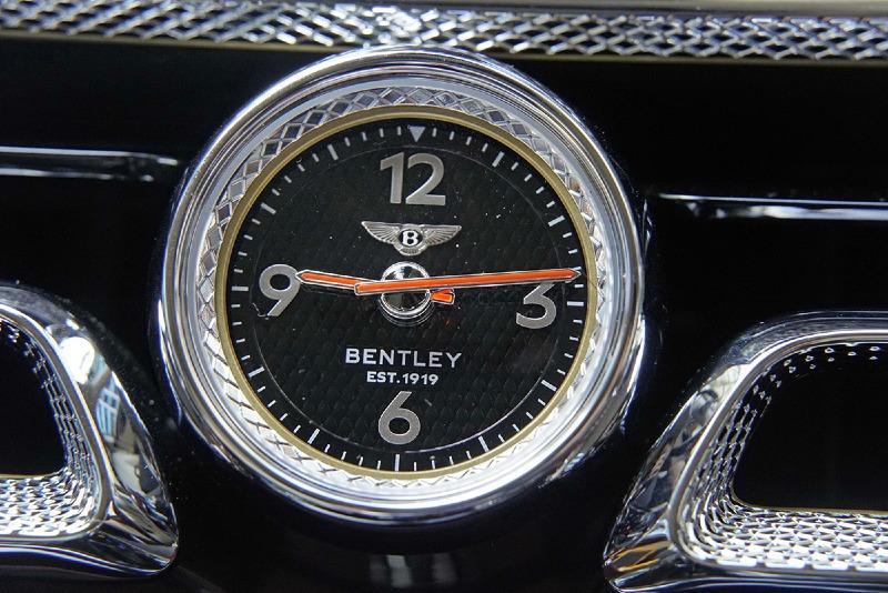 2021-Bentley-Flying-Spur-V8-review-CarBuyer-Singpaore-34.jpg