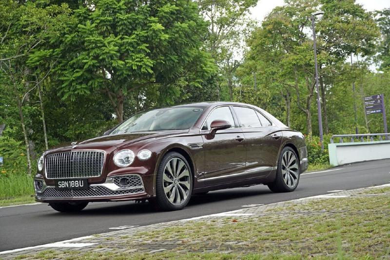 2021-Bentley-Flying-Spur-V8-review-CarBuyer-Singpaore-2-1024x683.jpg