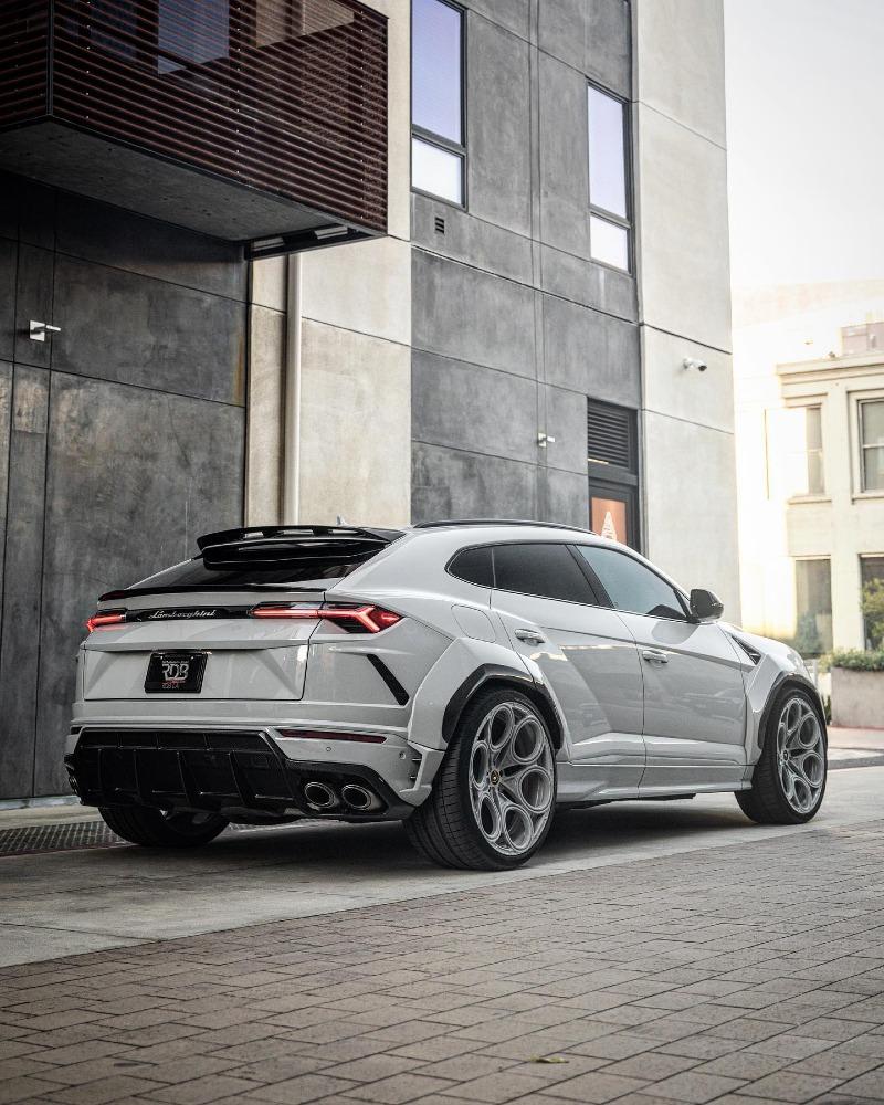 widebody-lambo-urus-aims-to-be-different-with-shade-matching-revolver-wheels_2.jpg