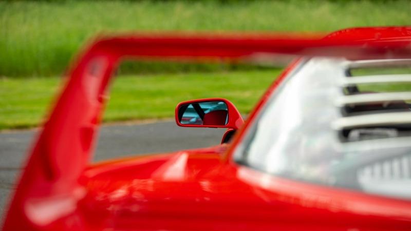 Ferrari-F40-24.jpg