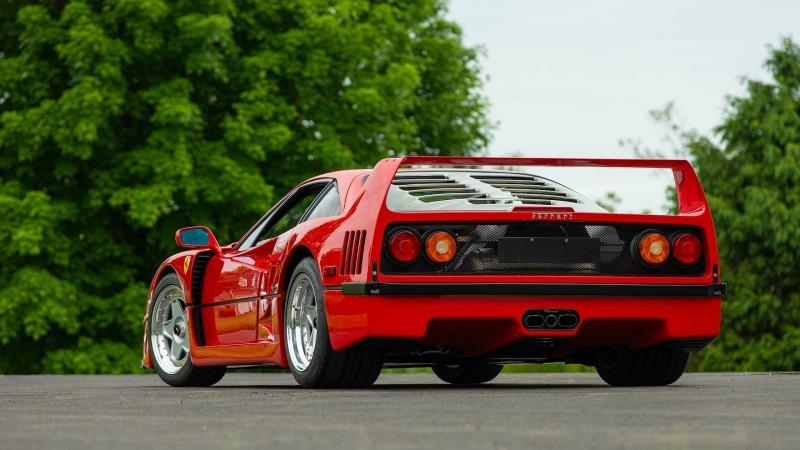 Ferrari-F40-31.jpg