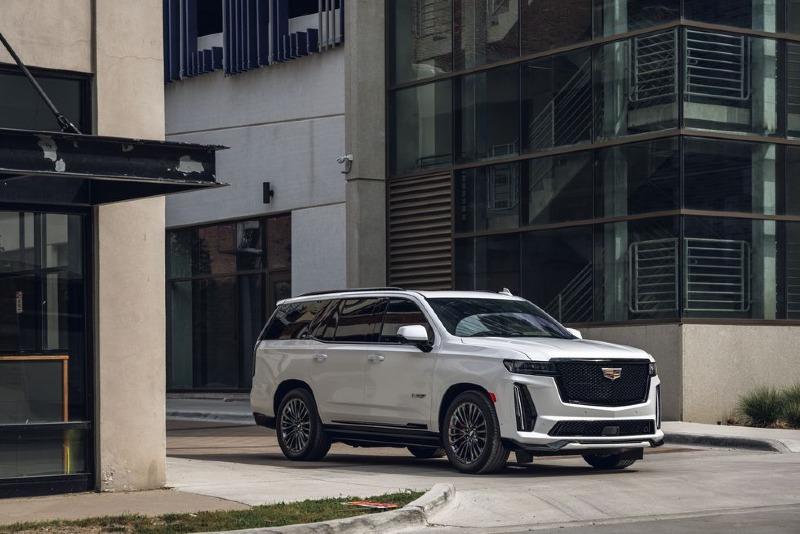2023-cadillac-escalade-v-102-1660134617.jpg