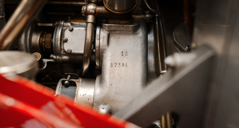 1936-bugatti-type-57s-atalante1280199__1.png