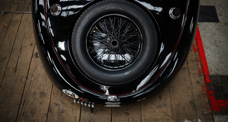 1936-bugatti-type-57s-atalante1280189__2.png