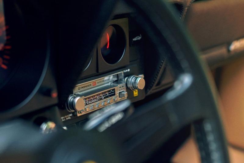 kes_ferrari_512_bbi_6_0.jpg