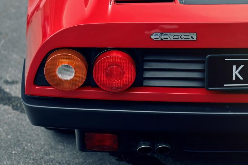 kes_ferrari_512_bbi_12_0.jpg