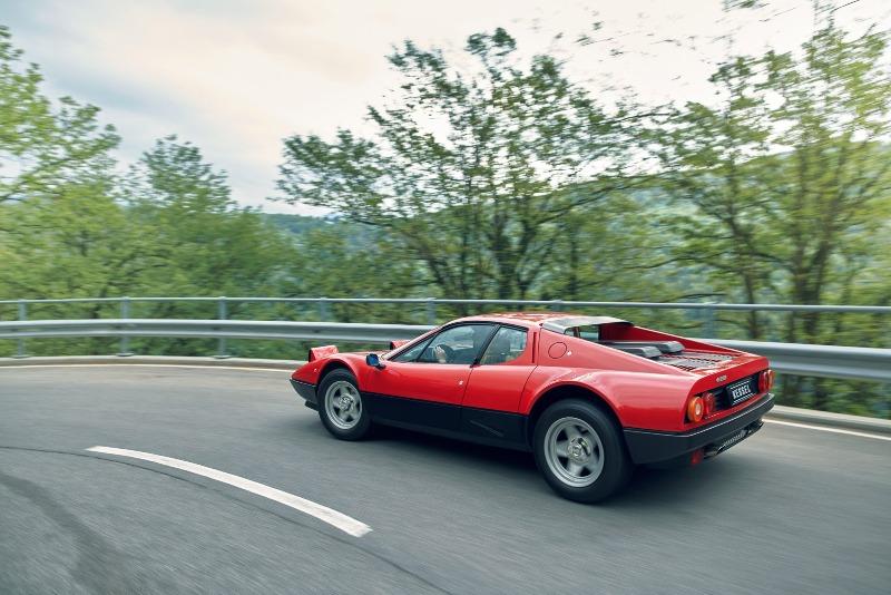 kes_ferrari_512_bbi_17.jpg
