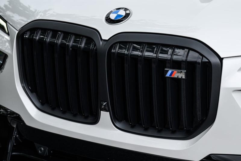 2023-bmw-x7-m6-i-mineral-white-23.jpg