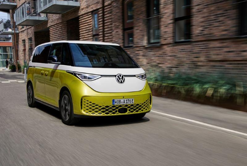 volkswagen-id-buzz-euro-spec_100853873_l.jpg