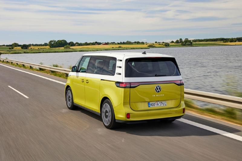 volkswagen-id-buzz-euro-spec_100853870_l.jpg