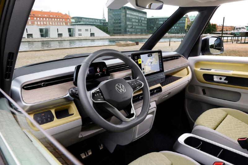 volkswagen-id-buzz-euro-spec_100853895_l.jpg