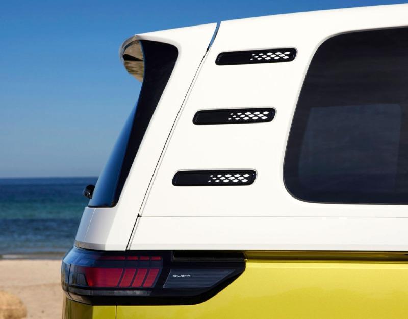 volkswagen-id-buzz-euro-spec_100853890_l.jpg