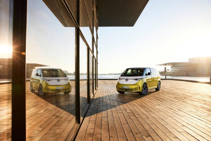 volkswagen-id-buzz-euro-spec_100853886_l.jpg